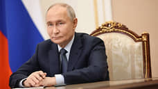 Путин поручил создать перечень фильмов для обязательного показа в школах