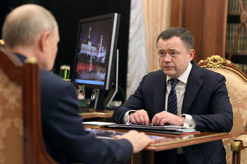 Петр Фрадков (справа)