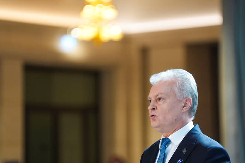 Гитанас Науседа