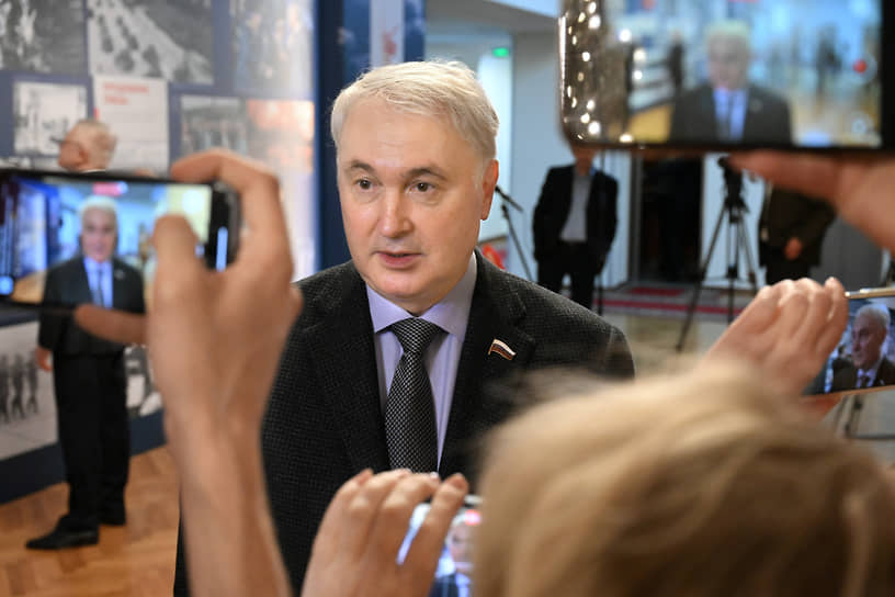 Андрей Картаполов