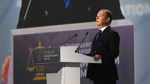 Медведев: в ситуации с Украиной нужен мир, а не перемирие