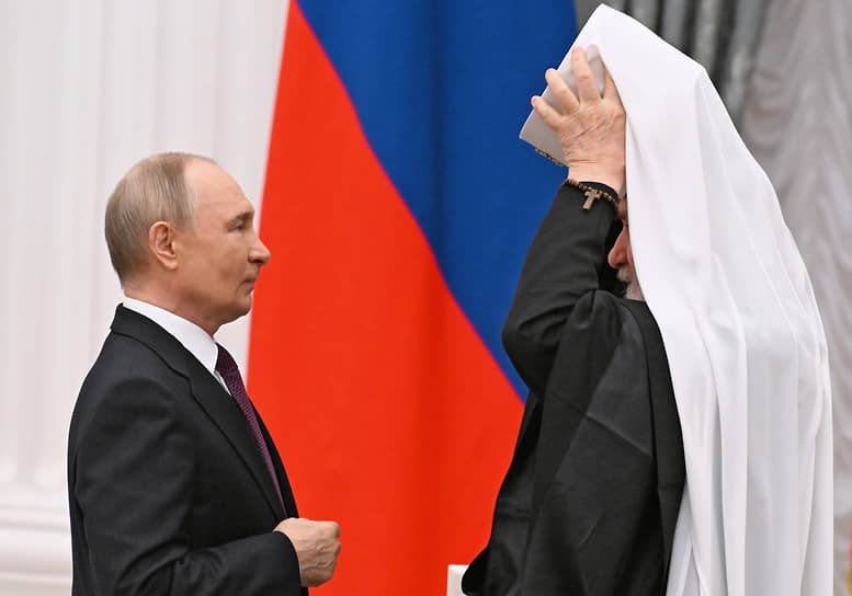 Владимир Путин и митрополит Калужский и Боровский Климент 