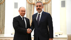 Путин встретился с главой МИД Турции в Кремле