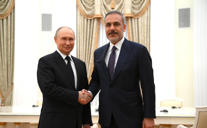 Владимир Путин и Хакан Фидан