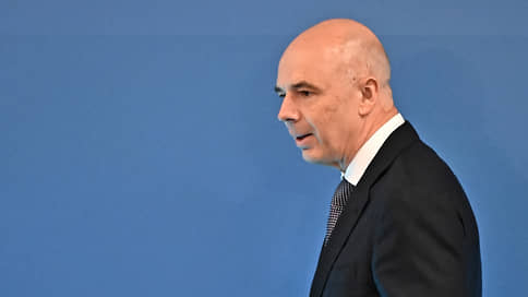 Силуанов: Минфин не экономит на производстве самолета Байкал