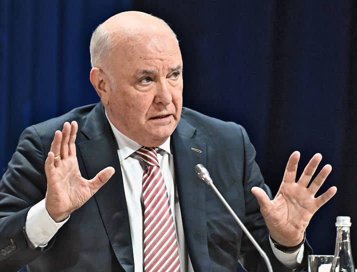 Григорий Карасин