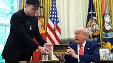 Трамп вручил Маску золотой ключ от Белого дома