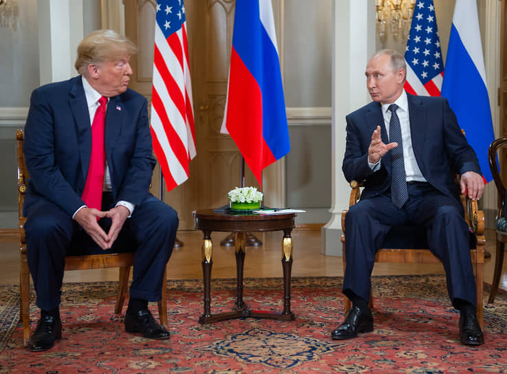 Владимир Путин и Дональд Трамп в 2018 году