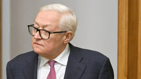 Президент продлил срок государственной службы замглавы МИДа Сергею Рябкову