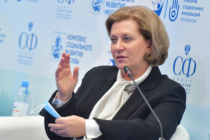 Анна Попова
