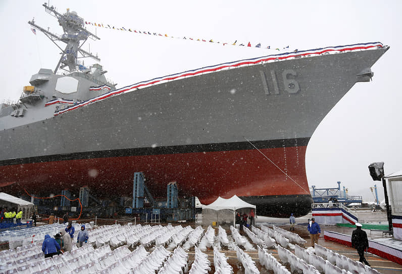 Эсминец USS Thomas Hudner