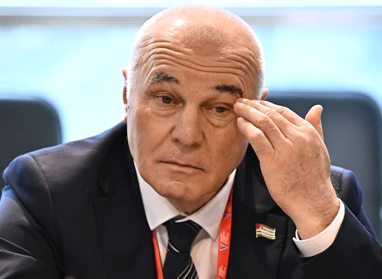Адгур Харазия