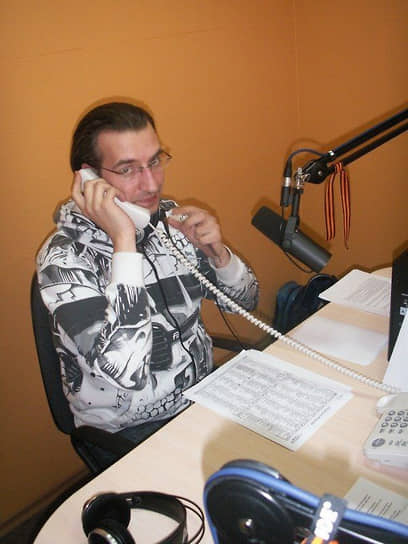 Михаил Антонов