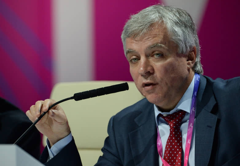 Андрей Бадалов