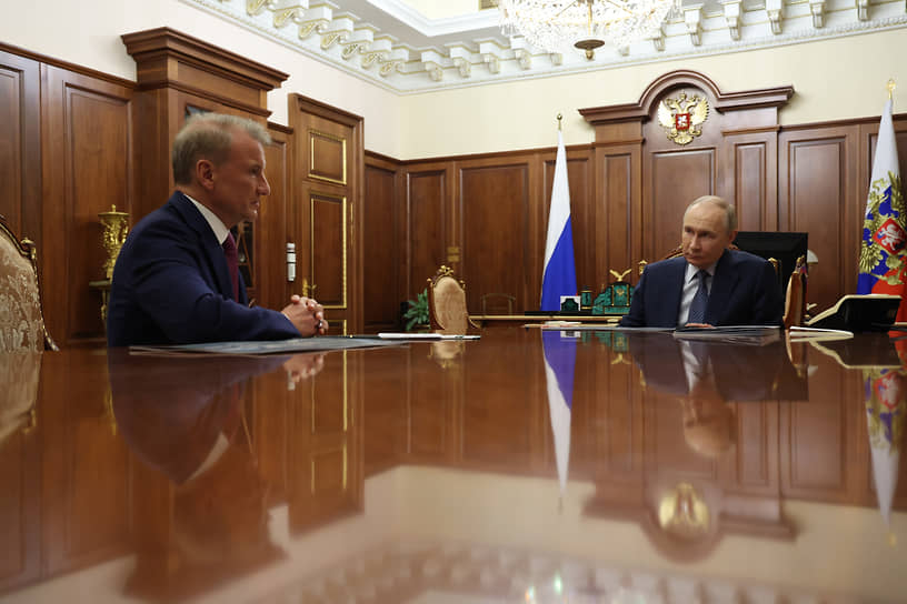 Герман Греф и Владимир Путин