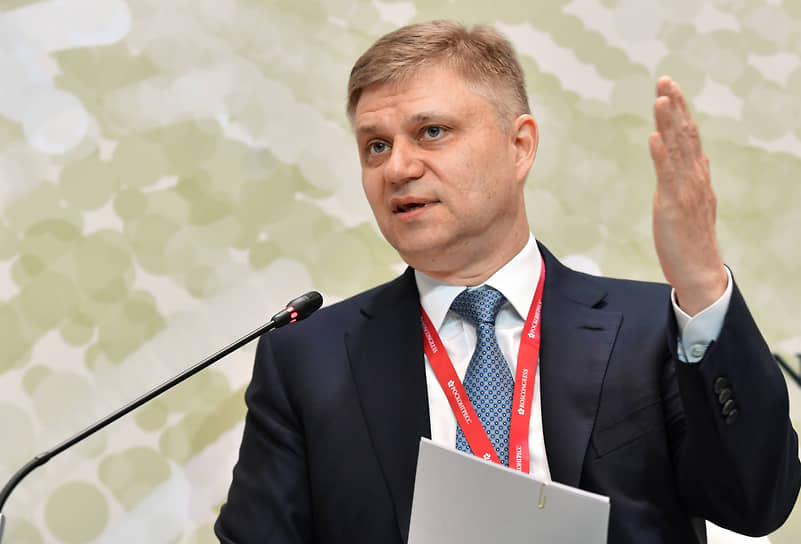 Олег Белозеров.