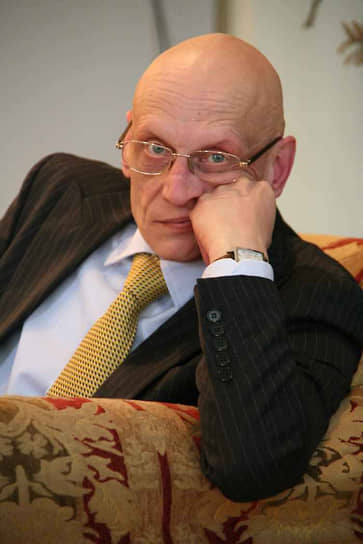 Петр Пивоваров