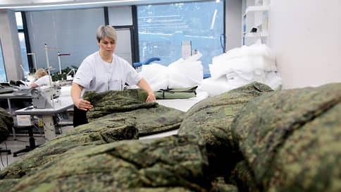 Путин запретил закупать военную форму из иностранных тканей с 2027 года