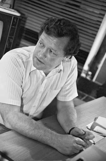 Юрий Ростов