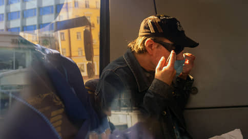 Россиянам посоветовали носить маски для защиты от нового варианта коронавируса // Онищенко назвал способы защиты от нового штамма коронавируса Страту