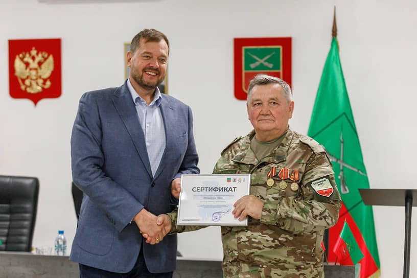 Ветеран СВО Михаил Болотов и губернатор Запорожской области Евгений Балицкий