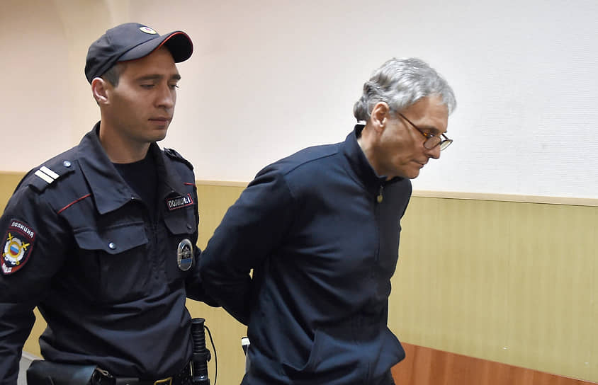 Бывший губернатор Сахалинской области Александр Хорошавин