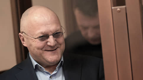 Осужденный за взятку от Шакро Молодого экс-глава СКР по Москве вышел из колонии