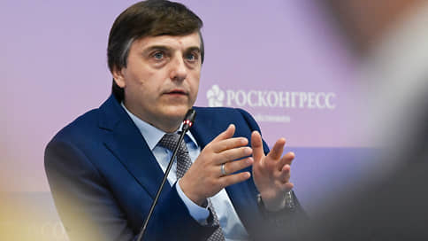 Кравцов одобрил запуск платформы госзакупок для школ