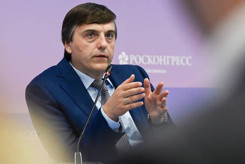 Сергей Кравцов