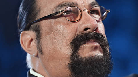 Актер Стивен Сигал вновь назвал себя русским