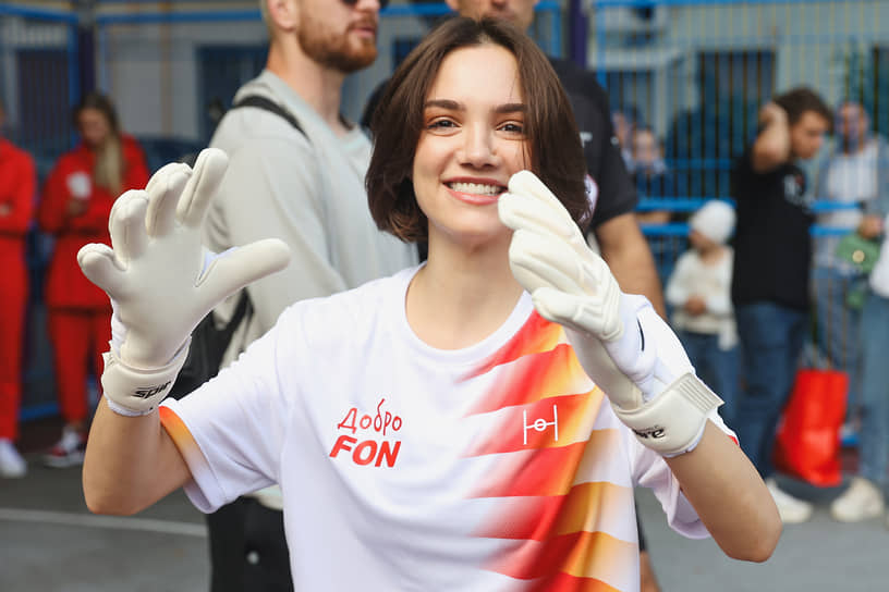 Фигуристка Евгения Медведева