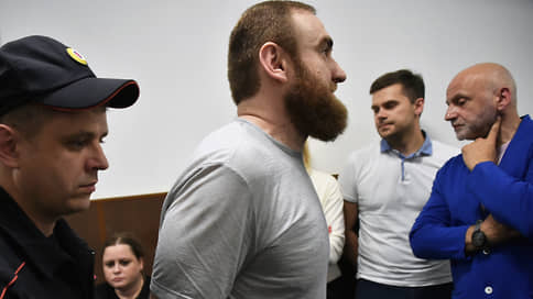 Осужденный за организацию убийств экс-сенатор от КЧР Арашуков просился на СВО