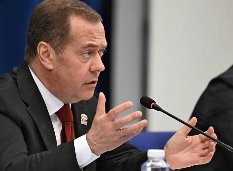 Замглавы Совета Безопасности России Дмитрий Медведев