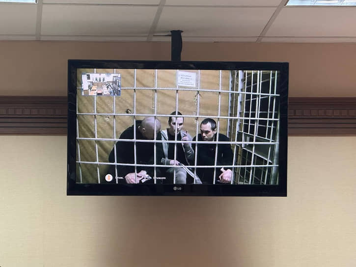 Экс-адвокаты Алексея Навального Вадим Кобзев, Алексей Лейпцер, Игорь Сергунин
