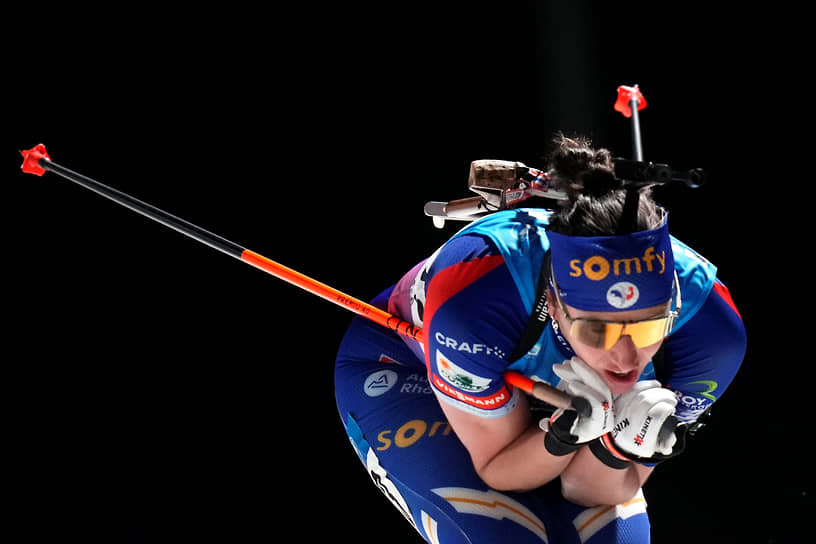 Жюлья Симон