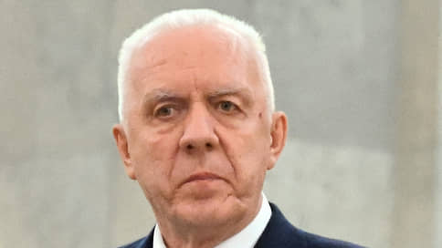 Генпрокурор Гуцан получил классный чин действительного госсоветника