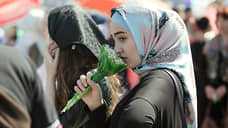 Власти Чечни будут проводить разъяснительные беседы с женщинами без платков