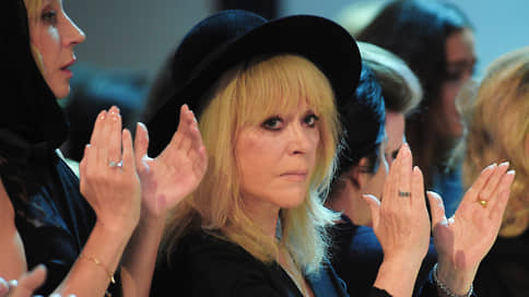 Ветеран Афганистана в шестой раз пытается подать иск к Пугачевой