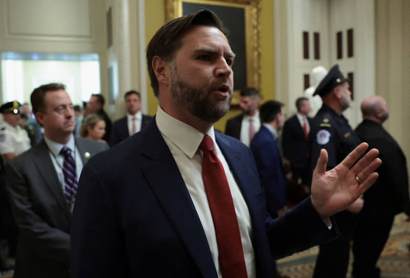 Джей Ди Вэнс