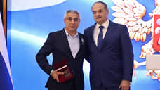 Меликов наградил дагестанца за блокировку 30 дронов ВСУ