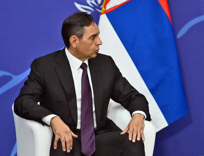 Александр Вулин 