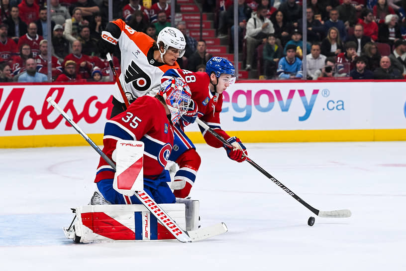 Форвард «Филадельфия Флайерс» Никита Гребенкин (под номером 29)