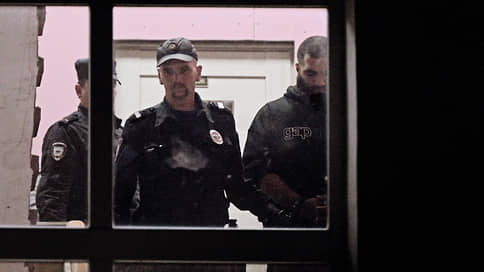 Блогеру Арсену Маркаряну продлили арест до января 2026 года