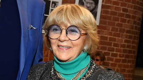 Путин поздравил режиссера Сурикову с 85-летием