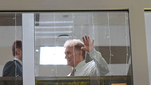 Песков объяснил, почему Путин не встретился в Самаре с губернатором Федорищевым