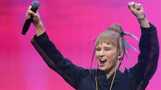 Певицу-иноагента Монеточку увезли с концерта в больницу из-за отека Квинке