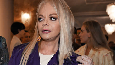 Долина считала себя участницей спецоперации МВД при продаже квартиры // РИА Новости: Долина считала фиктивными сделки по продаже ее квартиры Лурье