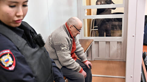 Бывший замминистра обороны Попов в суде не признал вину в хищениях