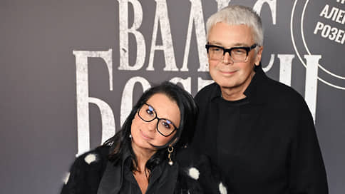 Путин присвоил супругам-телеведущим Стриженовым звания заслуженных артистов