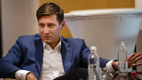 Иноагентов Дмитрия Гудкова и Михаила Ходорковского внесли в перечень террористов